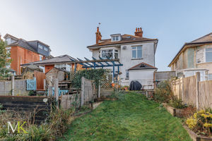 Photo 32- click for photo gallery